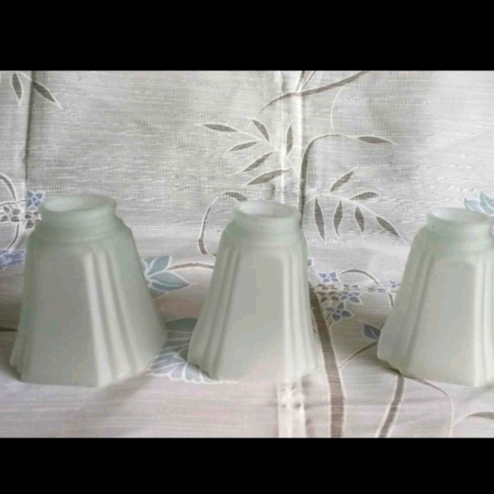 Bell Shape Elegant Frosted Glass Lamp Shades